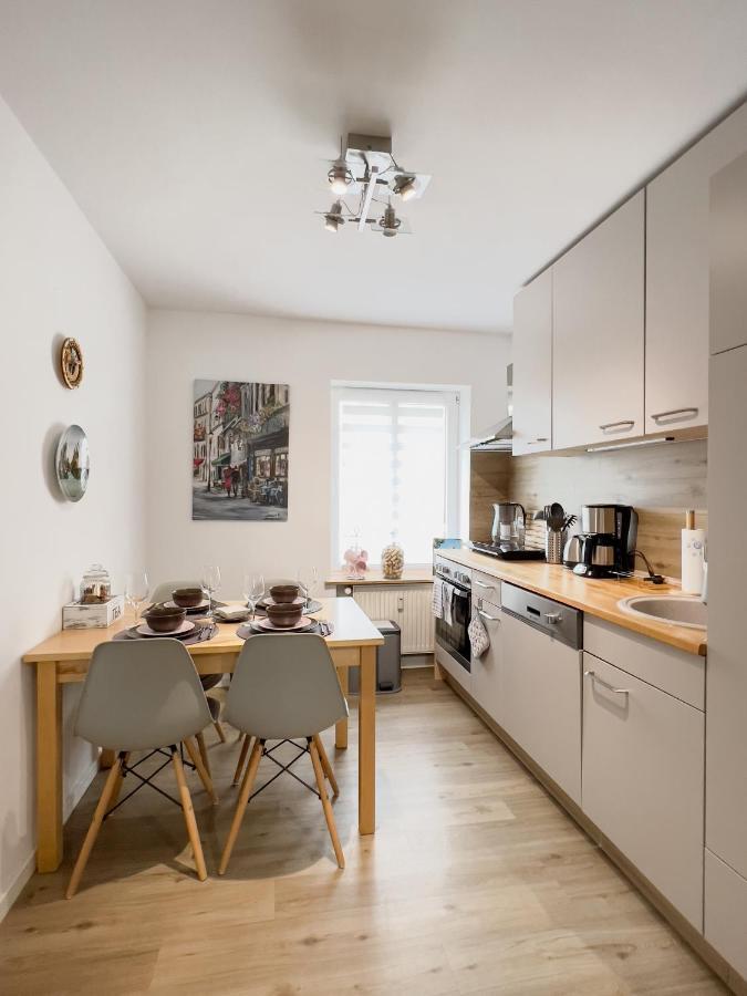 Schoene Helle & Gemuetliche Wohnung In Altstadtnaehe Эрфурт Номер фото